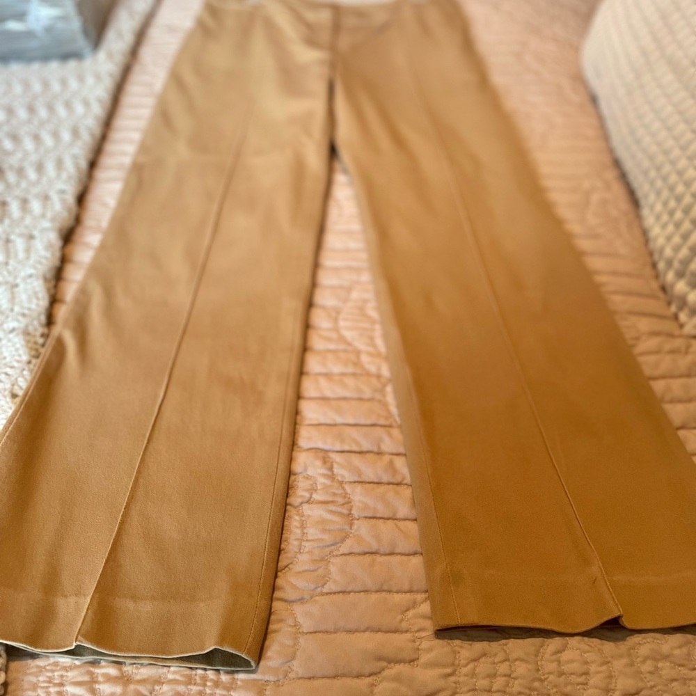 Size 10 Jones Sport